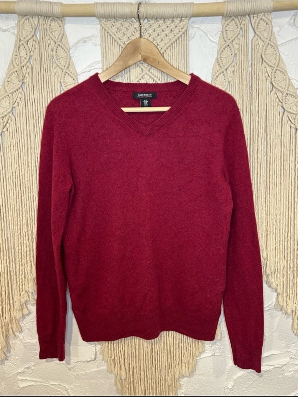 Isaac Mizrahi Women's V-Neck Cashmere Sweater - Burgundy
